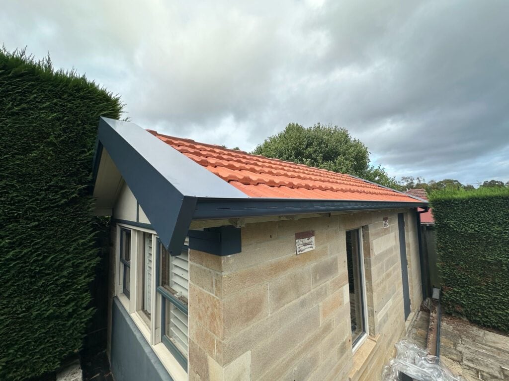 Tile and Tin Roof Roof Maintenance Sydney (ads landing page)